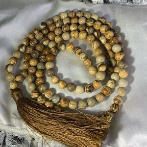 PICTURE JASPER TASSEL NECKLACE